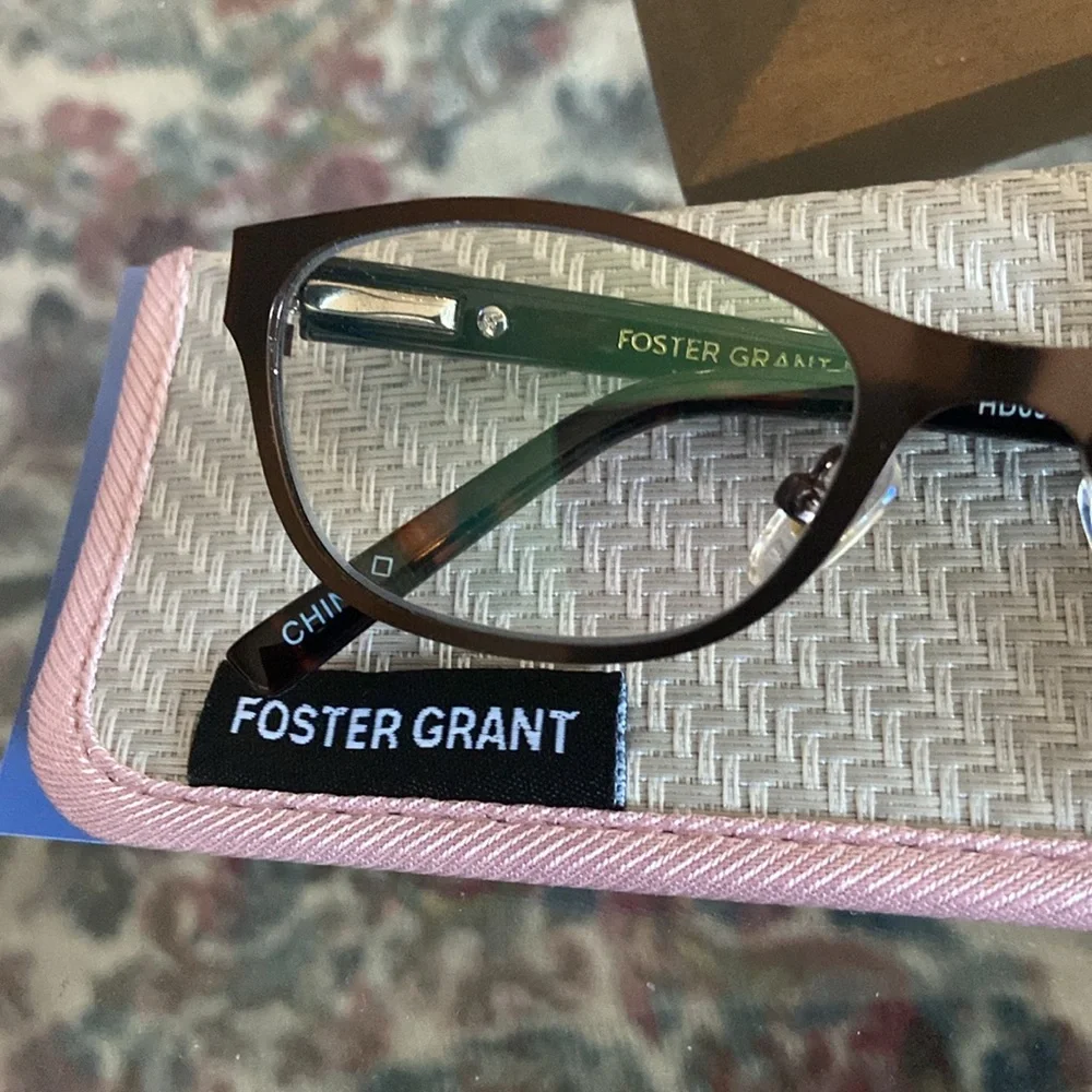 Foster Grant Readers +1.00 Strength TWO PAIRS NWT